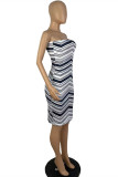 Black White Sexy Casual Striped Print Backless Strapless Sleeveless Dress