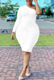 White Fashion Sexy Solid Split Joint One Shoulder One Step Skirt Dresses