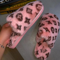 Pink Fashion Casual Printing Round Keep Warm Plush Slippers