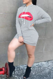 Light Gray Fashion Casual Lips Printed Basic Hooded Collar Long Sleeve Dresses