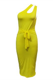 Yellow Sexy Plus Size Solid Hollowed Out One Shoulder Sleeveless Dress