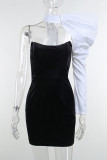 White Fashion Sexy Solid Patchwork Fold Asymmetrical Strapless Long Sleeve Two Pieces