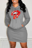 Yellow Fashion Casual Lips Printed Basic Hooded Collar Long Sleeve Dresses