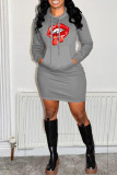 Yellow Fashion Casual Lips Printed Basic Hooded Collar Long Sleeve Dresses