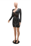 Red Fashion Sexy Patchwork Hot Drilling See-through V Neck Long Sleeve Dresses