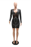 Red Fashion Sexy Patchwork Hot Drilling See-through V Neck Long Sleeve Dresses
