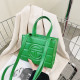 Green Fashion Street Solid Letter Bags