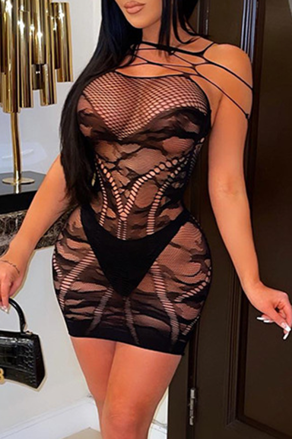 Black Fashion Patchwork Lace See-through Halter Pencil Skirt Dresses