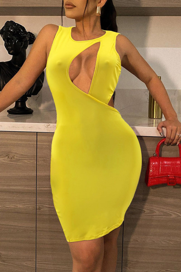 Yellow Sexy Solid Hollowed Out Patchwork O Neck Pencil Skirt Dresses