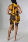 Yellow Sexy Print Patchwork Zipper Collar Skinny Rompers
