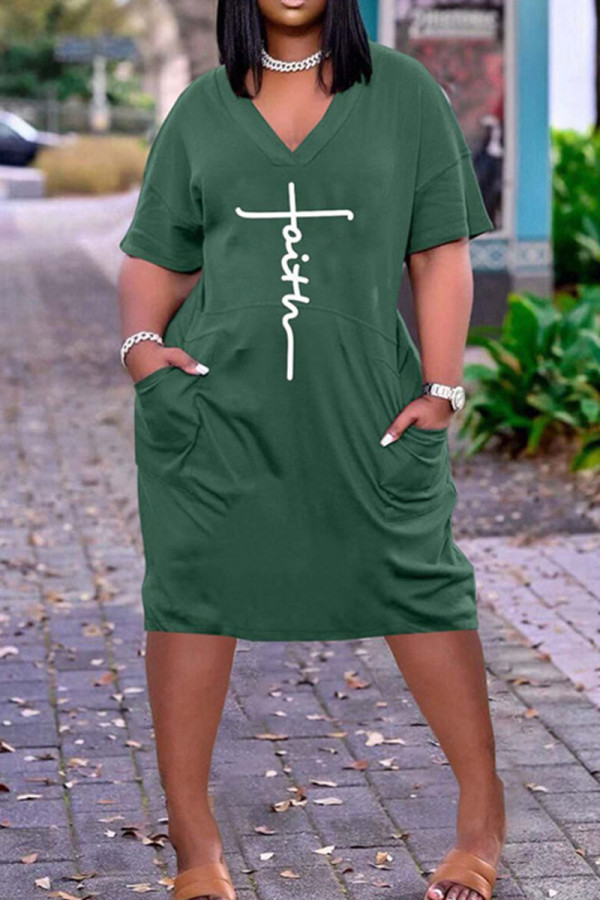 Green Casual Street Print Patchwork V Neck Straight Dresses