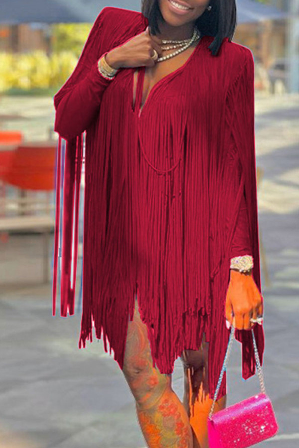 Burgundy Fashion Casual Solid Tassel Patchwork V Neck Straight Dresses