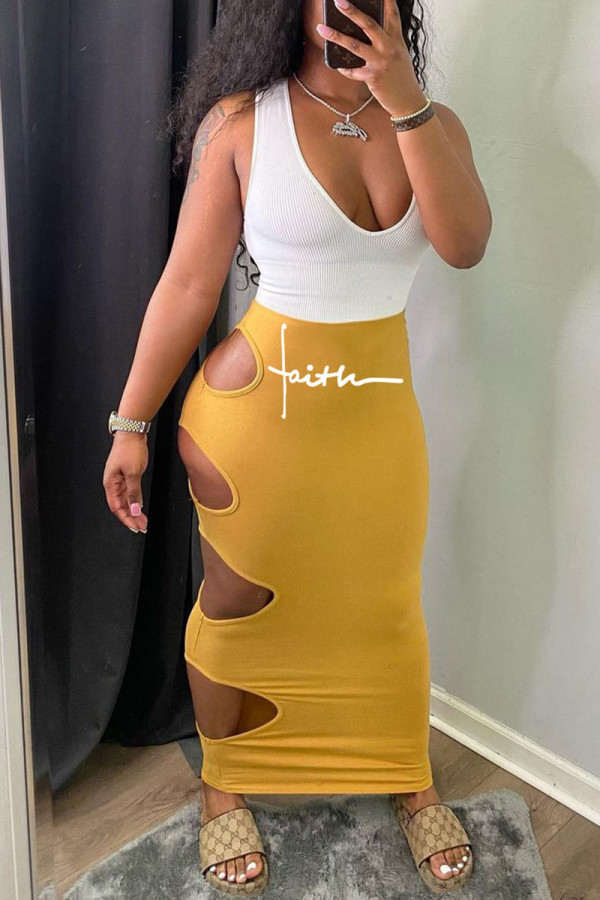 Yellow Sexy Print Hollowed Out Patchwork V Neck One Step Skirt Dresses
