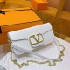White Fashion Elegant Solid Chains Bags