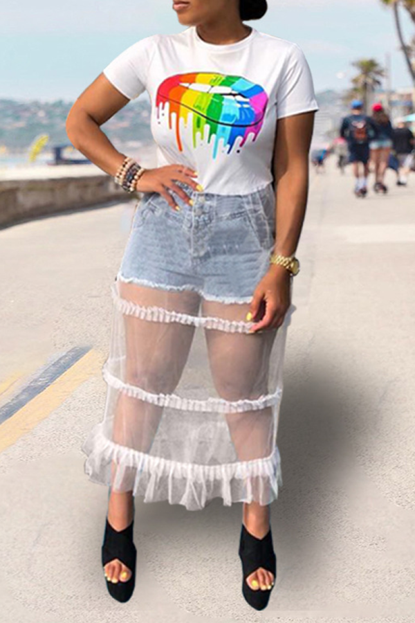 White Casual Lips Printed Mesh O Neck T-Shirts