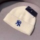 White Street Letter Embroidered Hat