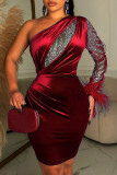 Red Sexy Solid Patchwork Feathers Hot Drill Pencil Skirt Dresses