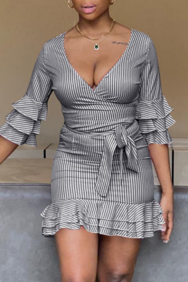 Black Casual Striped Print Patchwork V Neck Dresses