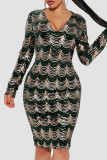 Green Sexy Sequins Patchwork V Neck One Step Skirt Dresses