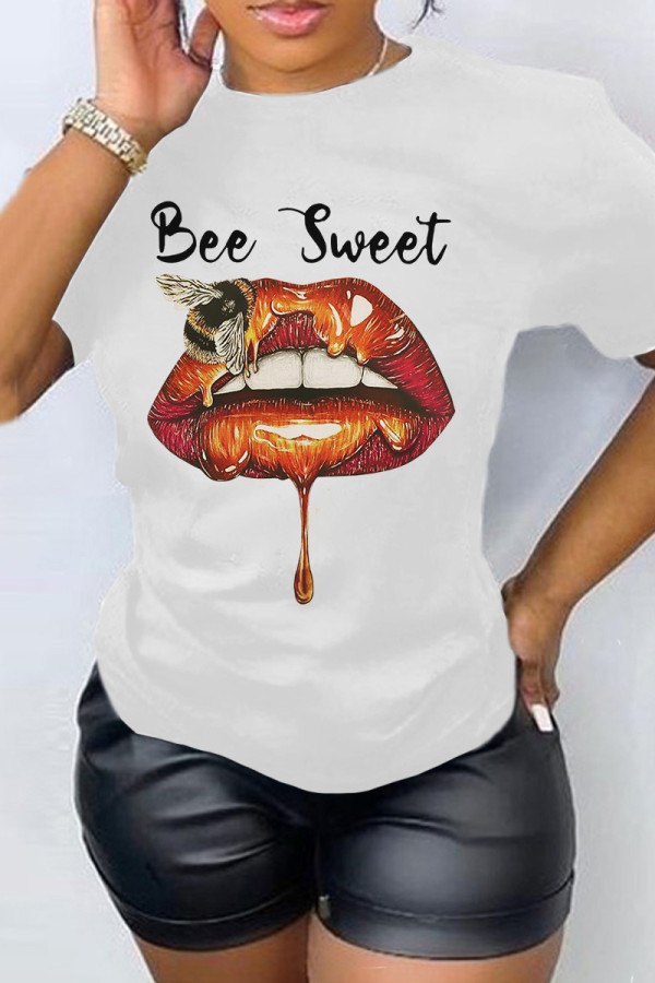 White Casual Lips Printed Basic O Neck T-Shirts