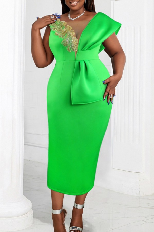 Green Sexy Casual Solid Patchwork V Neck One Step Skirt Dresses