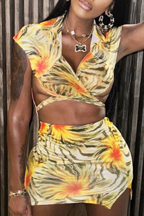 Yellow Sexy Street Print Slit Cut Out Half A Turtleneck Sleeveless Two Pieces