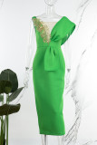 Green Sexy Casual Solid Patchwork V Neck One Step Skirt Dresses
