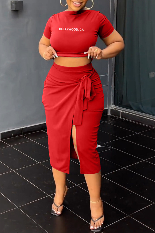 Red Casual Letter Print Frenulum Slit Short Sleeve Two Pieces