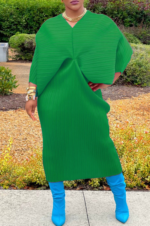 Grass Green Casual Solid Patchwork V Neck One Step Skirt Dresses