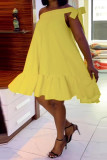 Yellow Casual Sweet Simplicity Frenulum Solid Color One Shoulder Asymmetrical Dresses