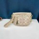 Cream White Street Simplicity Geometric Zipper Bags