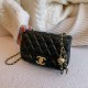 Black Street Simplicity Letter Chains Bags