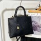 Black Elegant Simplicity Letter Zipper Bags