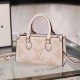 White Street Elegant Letter Zipper Bags