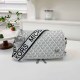 White Street Simplicity Letter Zipper Bags