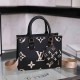 Black Daily Elegant Letter Zipper Bags