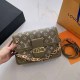 Green Casual Street Letter Chains Bags(Without Box)