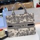 Cream White Vintage Elegant Letter Patchwork Bags