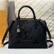 Black Elegant Simplicity Letter Zipper Bags