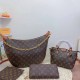 Coffee Street Vintage Letter Patchwork Chains Zipper Bags