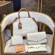 White Street Simplicity Letter Patchwork Chains Zipper Bags