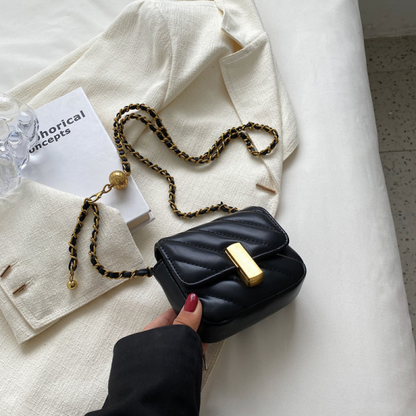 Black Daily Simplicity Solid Chains Bags