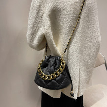 Black Vintage Simplicity Solid Metal Accessories Decoration Fold Bags