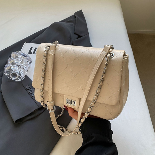 Cream White Simplicity Solid Fold Bags