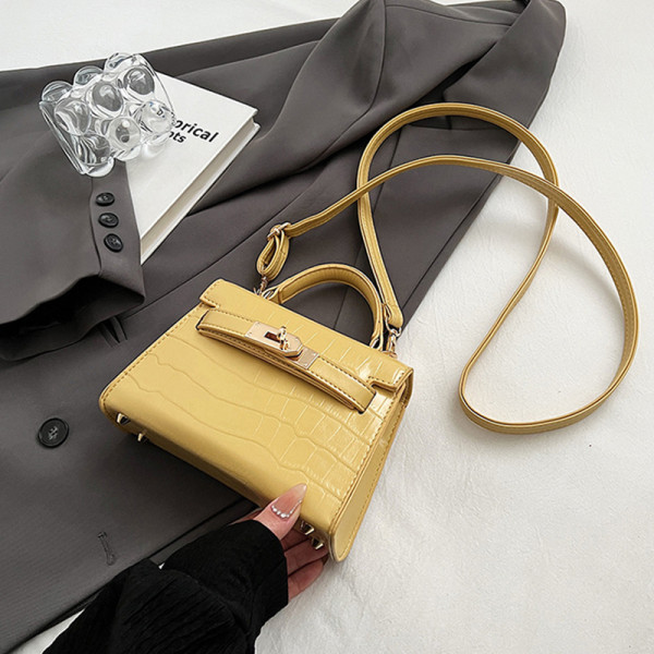 Yellow Celebrities Elegant Solid Metal Accessories Decoration Texture Bags