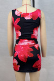 Red Celebrities Print Patchwork Oblique Collar Sleeveless Two Pieces