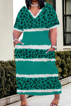 Green Street Print Pocket Patchwork V Neck Straight Plus Size Dresses