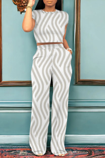 Light Gray Casual Daily Geometric Print Graffiti Print Pocket Contrast O Neck Short Sleeve Two Pieces