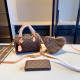 Brown Casual Daily Letters Patchwork Zipper Heart-shaped Bags