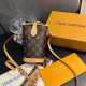 Brown Casual Daily Letters Patchwork Contrast Bags